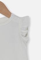 Cotton On - The sleeveless ruffle bubbysuit - vanilla