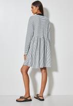 Superbalist - Striped babydoll dress - black & white stripe