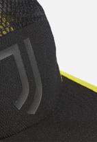 adidas Performance - Juve 5p cap - black/shock yellow