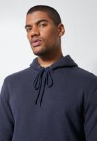 Superbalist - Maddox pullover hoodie - navy