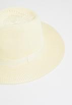 Superbalist - Thin trim hat - neutral