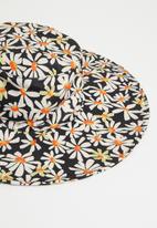 Superbalist - Daisy floral print bucket hat - multi
