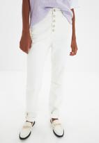 Trendyol - Detailed front button high waist bootcut jeans - ecru