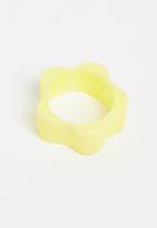 Pina Jewels - Resin ring - yellow
