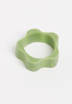 Pina Jewels - Resin ring - green