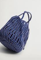 MANGO - Braided bucket bag - blue