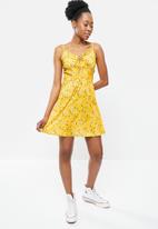 dailyfriday - Frill v-neck dress - yellow