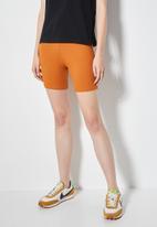 Superbalist - Short rib cycle shorts - rich rust