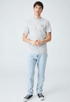 Cotton On - Tbar art t-shirt - light grey marle