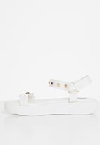 Madison® - Emily flatform sandal - white