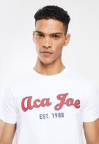 Aca Joe - Aj applique embroidered tee - white & red