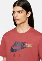 Nike - NSW Air GX 2 T-shirt- cedar