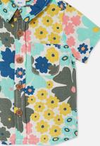 Cotton On - Sage & clare leonard button down shirt  - lcn sag floral/vanilla