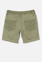 Cotton On - Slouch fit short - lorne green