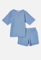 Cotton On - Giovanni short sleeve pyjama set - dusk blue