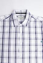 Lark & Crosse - Regular fit check short sleeve shirt - white & navy 