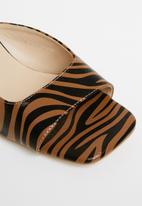 Z_Code_Z - Zaya mule block heel - brown & black