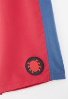 Cotton On - License marvel boardshort - lcn mar lucky red/spiderman