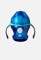 Tommee Tippee - Explora first sips cup - boy 4 months+ - blue