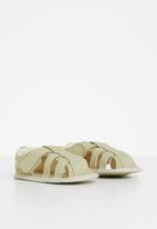POP CANDY - Baby boys caged sandal - beige