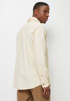 Lark & Crosse - Regular fit lightweight textured long sleeve shirt - beige