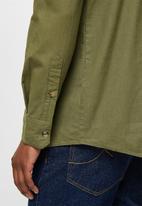 Lark & Crosse - Regular fit lightweight textured long sleeve shirt - khaki