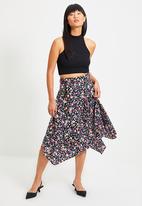 Trendyol - Belted skirt - black