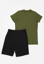 Superbalist - NASA tee & shorts pj set - olive & black