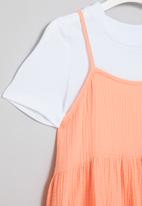 Superbalist - Tier dress & T-shirt set - peach & white 