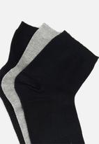 Superbalist - 3 pack socks - 2xnavy/grey