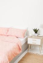 Sixth Floor - Ella printed polycotton duvet set - dusty pink