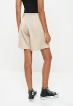 Cotton On - Darcy tailored linen blend short - fawn