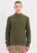 Trendyol - Paul high neck sweater - khaki