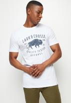 Lark & Crosse - L&c graphic crew neck tee - white
