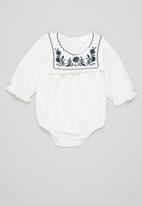 POP CANDY - Baby girls embroidered bodysuit - white