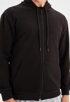 Trendyol - Ron regular fit zip thru hoodie - black