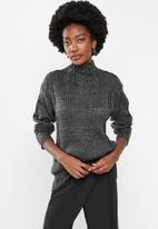 dailyfriday - Cable detail funnel neck - charcoal