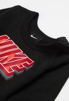 Nike - Nkb nike block co + sock set - black