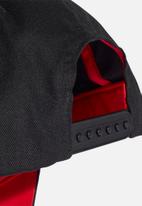 adidas Originals - Kids cap - black/vivid red
