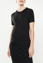 Cotton On - Maternity friendly dry touch tshirt - black