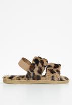 dailyfriday - Lullaby double strap slipper - brown leopard
