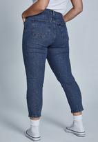Cotton On - Curve taylor mom jeans - coogee blue