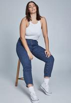Cotton On - Curve taylor mom jeans - coogee blue
