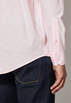 Superbalist - Jos slim stretch shirt - pink