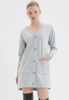 Trendyol - V neck knitted dress - grey
