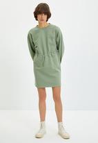 Trendyol - Waist pleated embroidered and raised knitted dress - mint