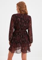 Trendyol - Belted dress - burgundy