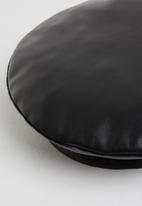 Superbalist - Faux leather beret - black