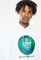 Levi’s® - T3 graphic hoodie varsity photo - white
