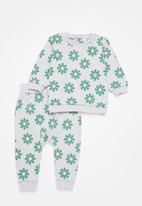 Cotton On - Bundle spencer sweater and bailey trackpant - multi